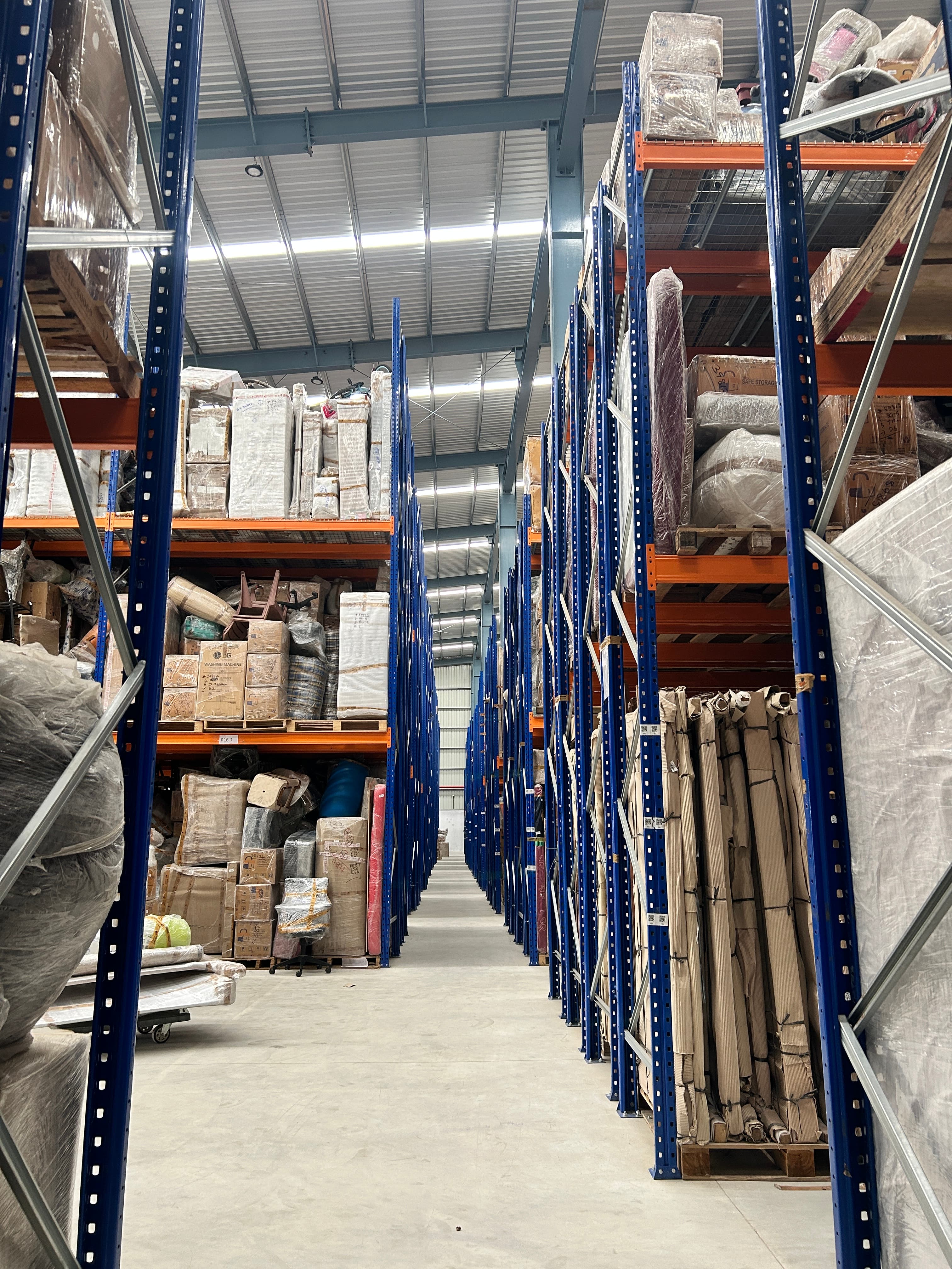 SafeStorage 24/7 CCTV monitored secure facility